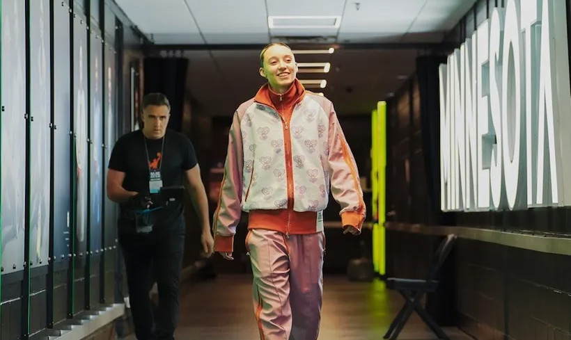 Paige Bueckers Wore a Legendary Tunnel Fit for Her First WNBA Game in Minnesota 1 Paige Bueckers Paige Bueckers Tunnel Walk 1 1 Paige Bueckers